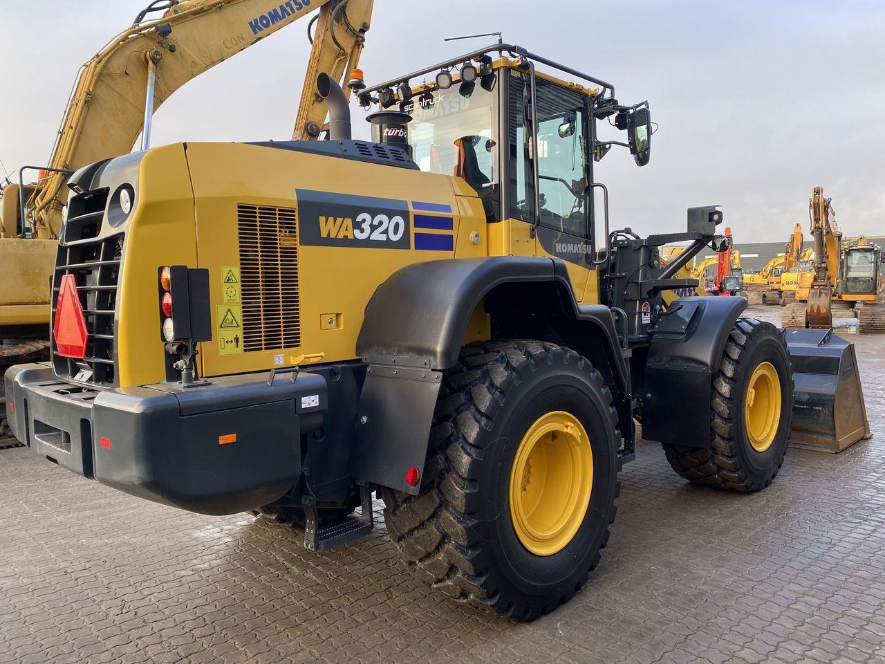 Komatsu WA320-8EO - Колісний навантажувач: фото 4 Komatsu WA320-8EO - Колісний навантажувач: фото 4
