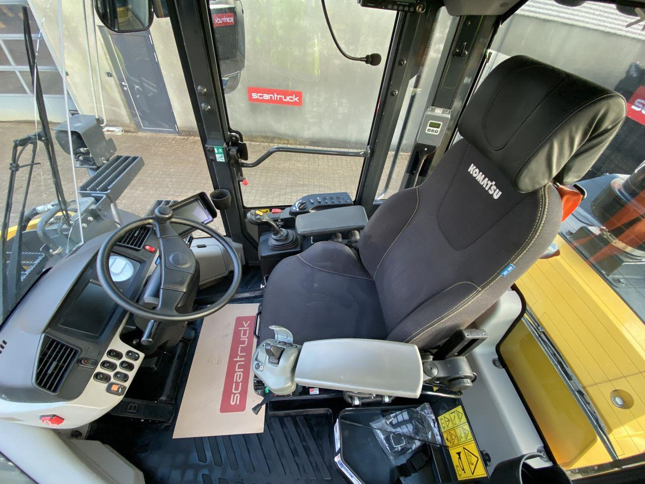 Komatsu WA320-8EO - Колісний навантажувач: фото 3 Komatsu WA320-8EO - Колісний навантажувач: фото 3