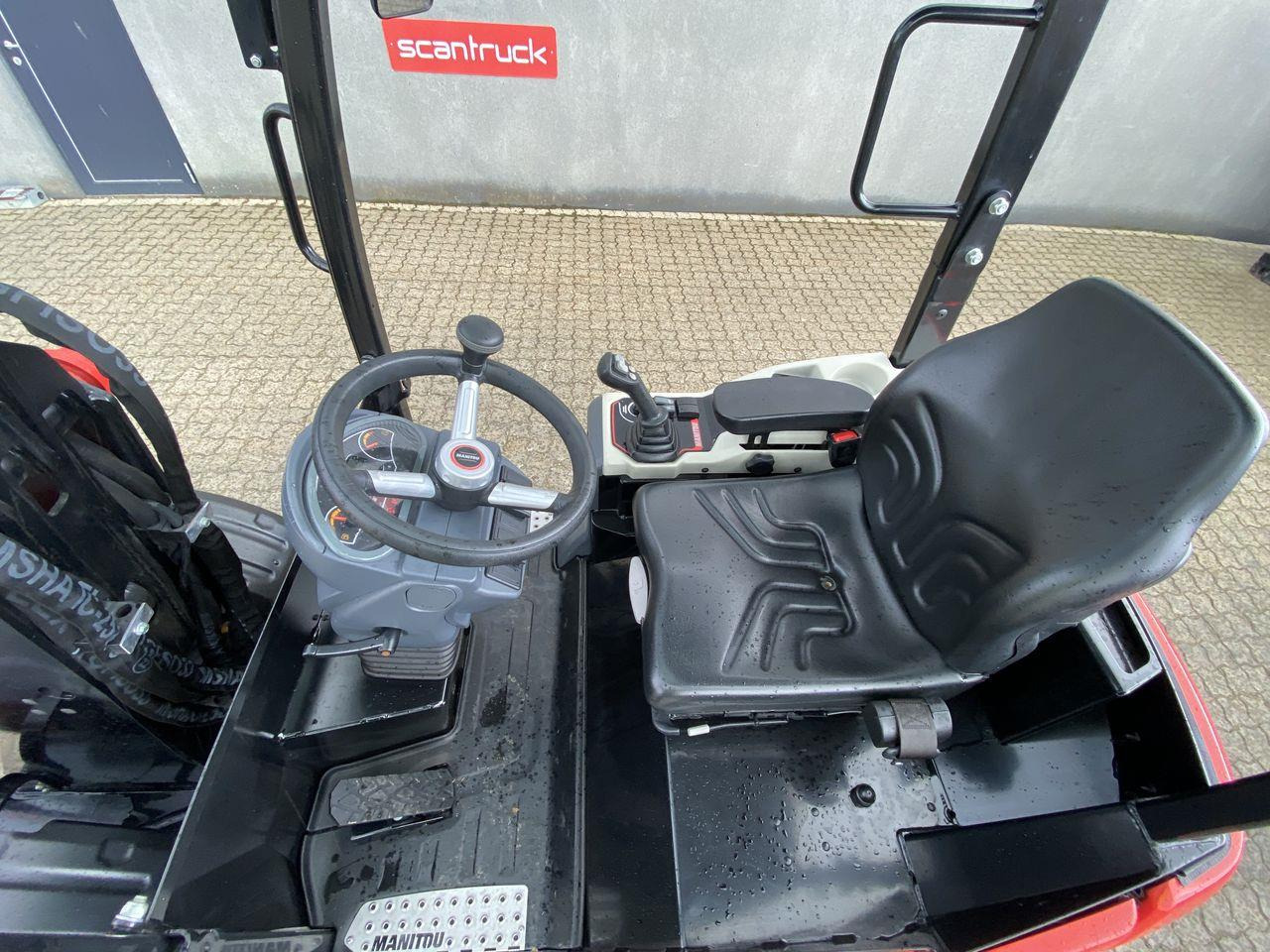 Manitou MLA 2-25H 4P - Компактний фронтальний навантажувач: фото 3 Manitou MLA 2-25H 4P - Компактний фронтальний навантажувач: фото 3