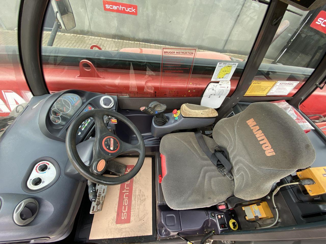 Manitou MT1840A ST3B - Навантажувач телескопічний: фото 3 Manitou MT1840A ST3B - Навантажувач телескопічний: фото 3