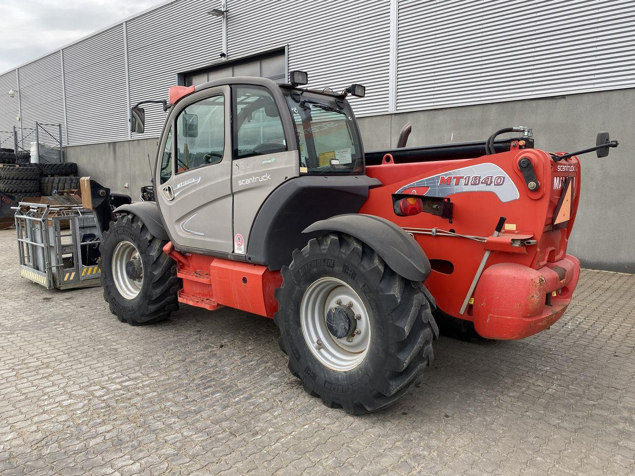 Manitou MT1840A ST3B - Навантажувач телескопічний: фото 2 Manitou MT1840A ST3B - Навантажувач телескопічний: фото 2
