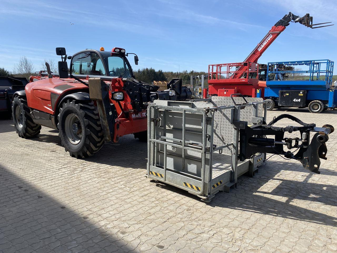 Manitou MT1840A ST3B - Навантажувач телескопічний: фото 5 Manitou MT1840A ST3B - Навантажувач телескопічний: фото 5