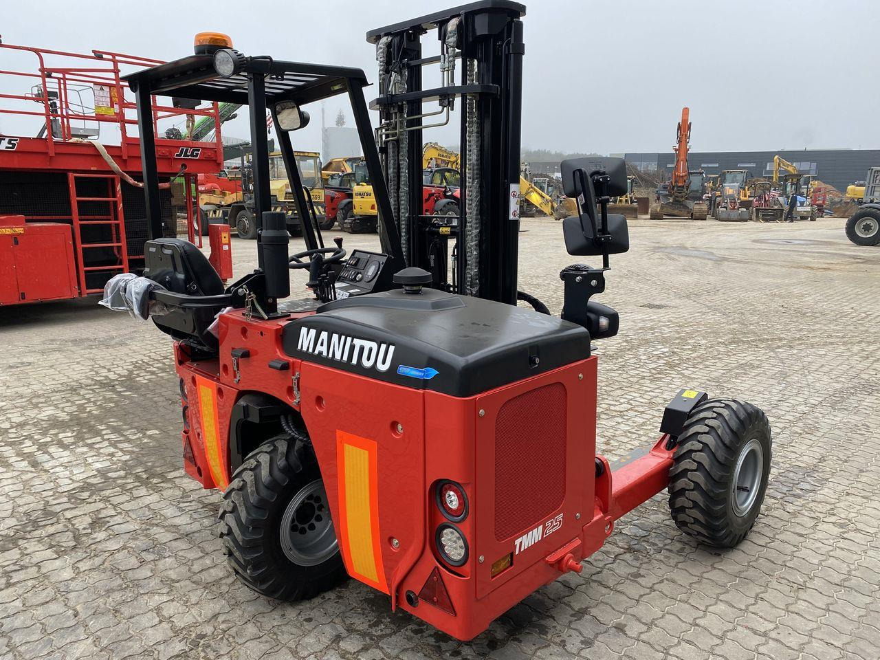 Manitou TMM25K ST5 - Мобільний вилковий навантажувач: фото 4 Manitou TMM25K ST5 - Мобільний вилковий навантажувач: фото 4