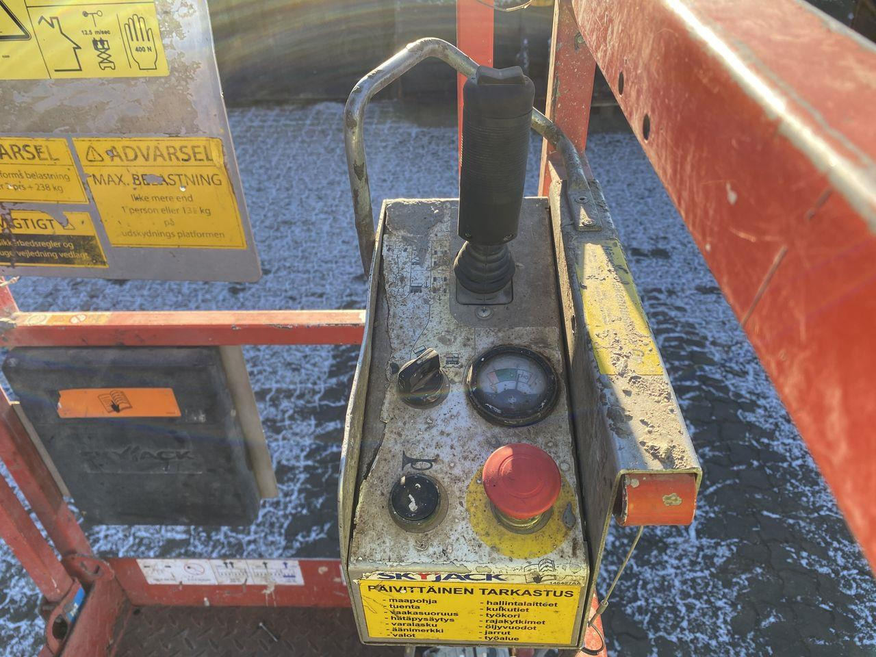 Skyjack SJ3220 - Ножичний підйомник: фото 3 Skyjack SJ3220 - Ножичний підйомник: фото 3