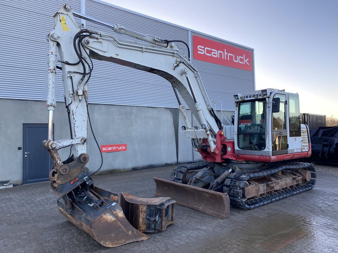 Takeuchi TB1140 - Гусеничний екскаватор: фото 1 Takeuchi TB1140 - Гусеничний екскаватор: фото 1