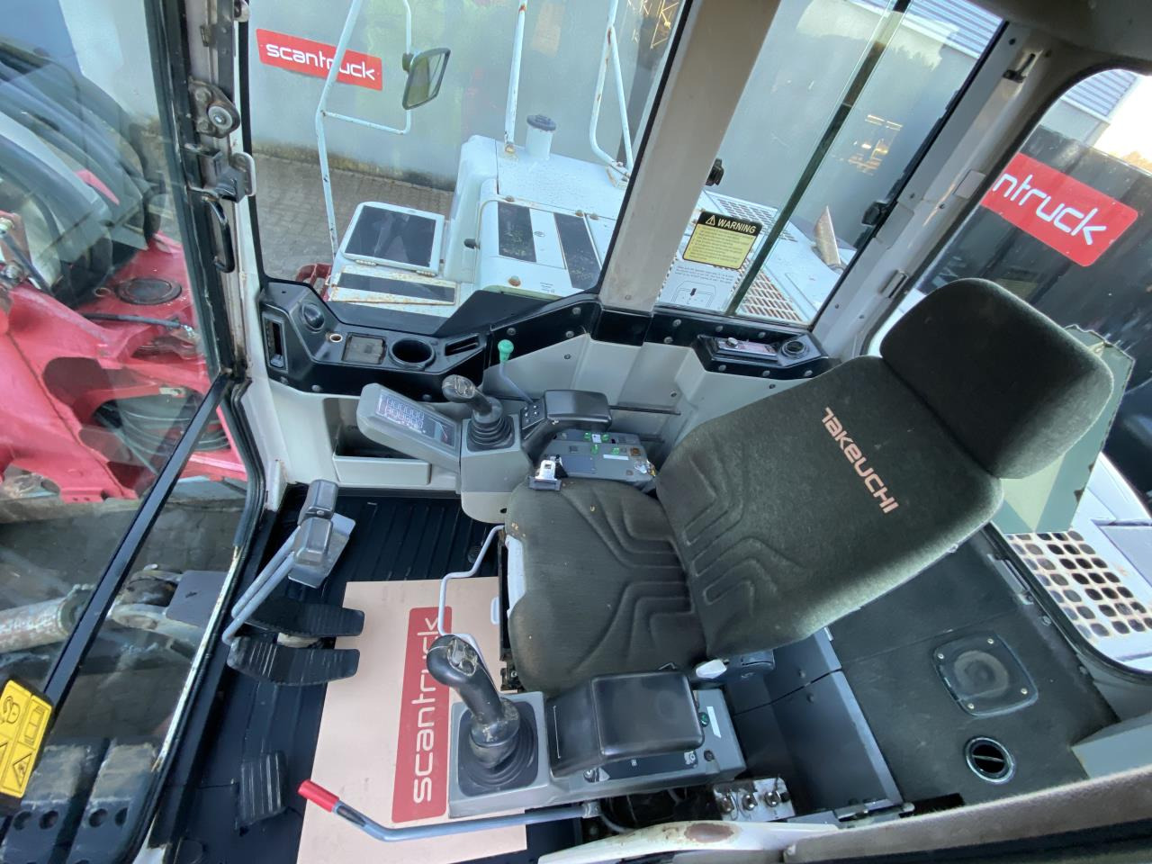 Takeuchi TB1140 - Гусеничний екскаватор: фото 3 Takeuchi TB1140 - Гусеничний екскаватор: фото 3