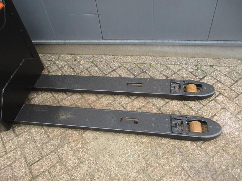 BT LPE200 - Візок: фото 3 BT LPE200 - Візок: фото 3