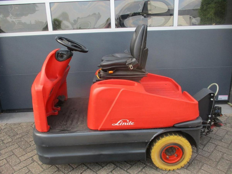 Linde P 60 - Складські тягач: фото 1 Linde P 60 - Складські тягач: фото 1