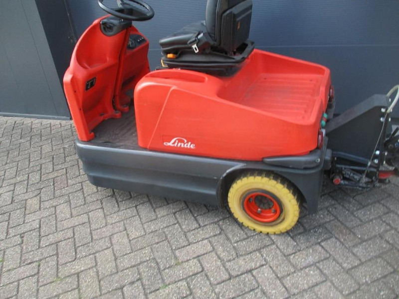Linde P 60 - Складські тягач: фото 3 Linde P 60 - Складські тягач: фото 3