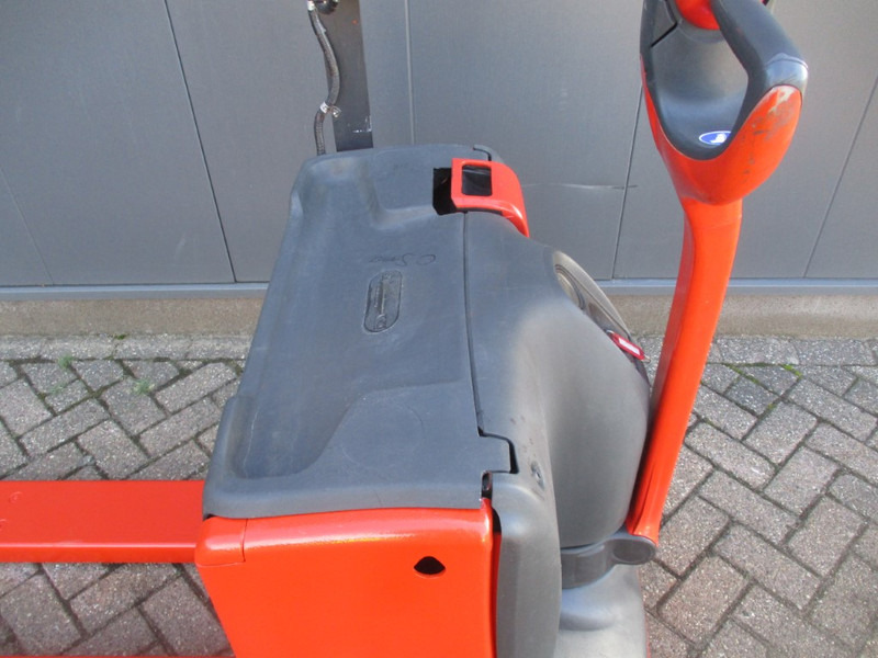 Linde T 16 - Візок: фото 4 Linde T 16 - Візок: фото 4
