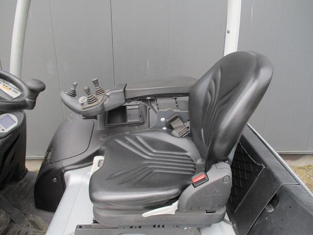 Still RX 20-14 - Навантажувач вилковий: фото 4 Still RX 20-14 - Навантажувач вилковий: фото 4