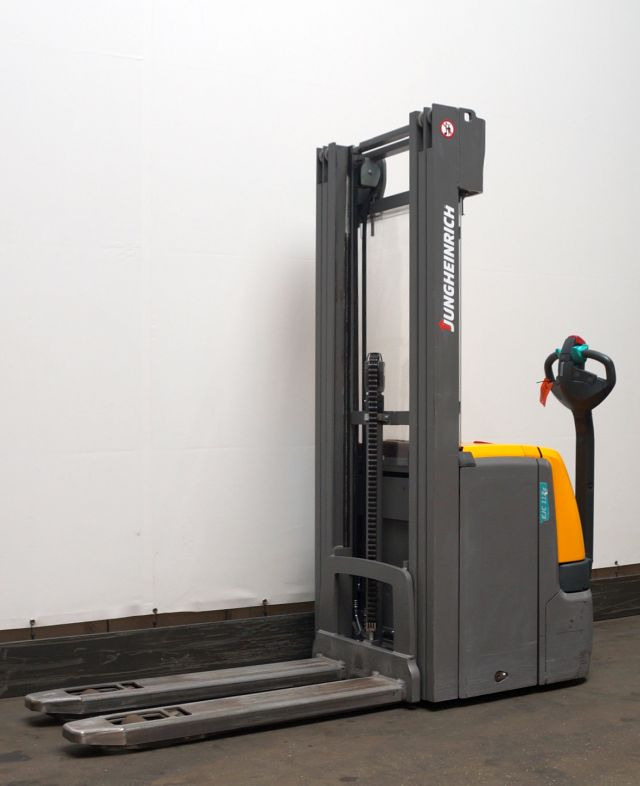 Jungheinrich EJC112z - Штабелер: фото 1 Jungheinrich EJC112z - Штабелер: фото 1
