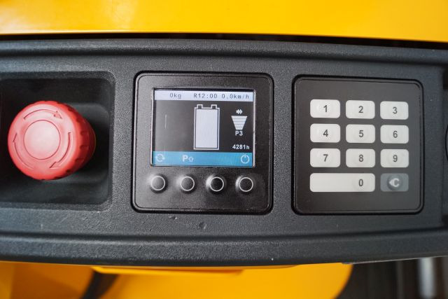 Jungheinrich EJC212 - Штабелер: фото 4 Jungheinrich EJC212 - Штабелер: фото 4