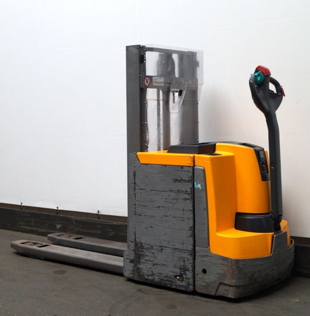 Jungheinrich EJD220 - Штабелер: фото 2 Jungheinrich EJD220 - Штабелер: фото 2