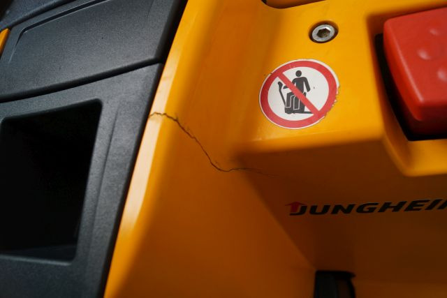 Jungheinrich EJD220 - Штабелер: фото 5 Jungheinrich EJD220 - Штабелер: фото 5