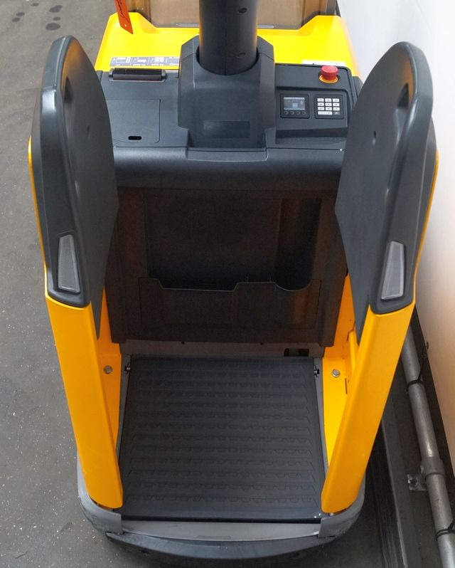 Jungheinrich ERD220 - Штабелер: фото 3 Jungheinrich ERD220 - Штабелер: фото 3