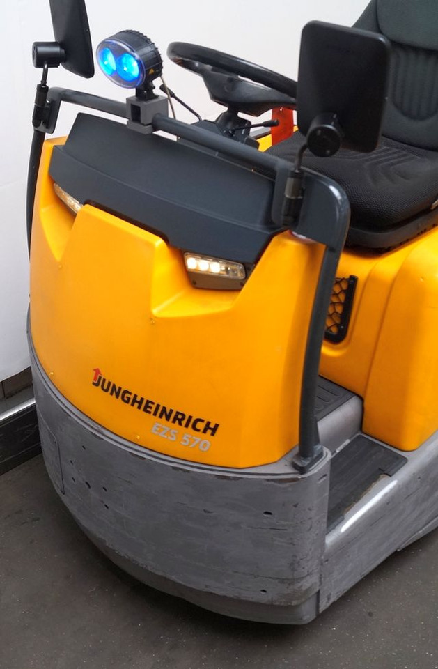 Jungheinrich EZS570 - Складські тягач: фото 3 Jungheinrich EZS570 - Складські тягач: фото 3