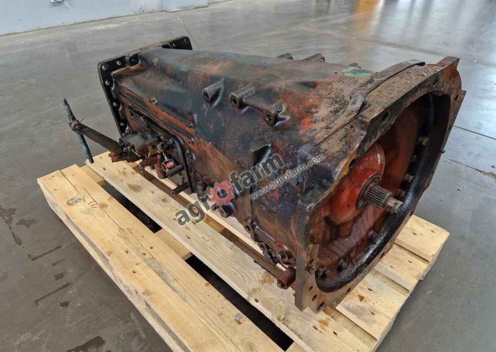 Skrzynia biegów Speedshift Massey Ferguson 6180 - Коробка передач: фото 2 Skrzynia biegów Speedshift Massey Ferguson 6180 - Коробка передач: фото 2
