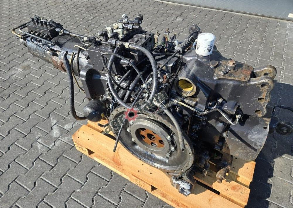 Skrzynia biegów, most tylny Valtra T171, T191 - Коробка передач: фото 1 Skrzynia biegów, most tylny Valtra T171, T191 - Коробка передач: фото 1