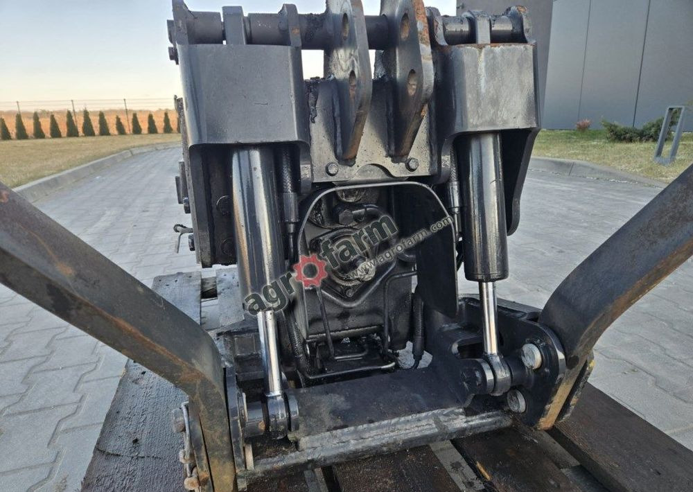 TUZ, przedni podnośnik, Deutz Agroplus 410 - Кузов і екстер'єр в категорії Трактори: фото 3 TUZ, przedni podnośnik, Deutz Agroplus 410 - Кузов і екстер'єр в категорії Трактори: фото 3