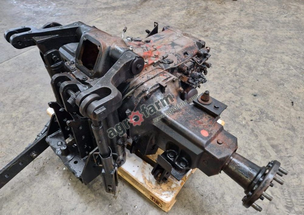 Tylny most Massey Ferguson 6180 - Коробка передач: фото 2 Tylny most Massey Ferguson 6180 - Коробка передач: фото 2