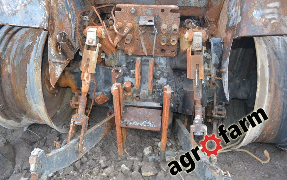 Fendt części 711 712 714 716 718 720 VARIO silnik skrzynia most wał zwrotnica piasta obudowa zawór - Запчастини в категорії Сільськогосподарська техніка: фото 3 Fendt części 711 712 714 716 718 720 VARIO silnik skrzynia most wał zwrotnica piasta obudowa zawór - Запчастини в категорії Сільськогосподарська техніка: фото 3