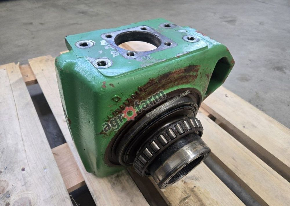 Zwrotnica John Deere 6800, 6900, 6810, 6820 - Трансмісія: фото 3 Zwrotnica John Deere 6800, 6900, 6810, 6820 - Трансмісія: фото 3