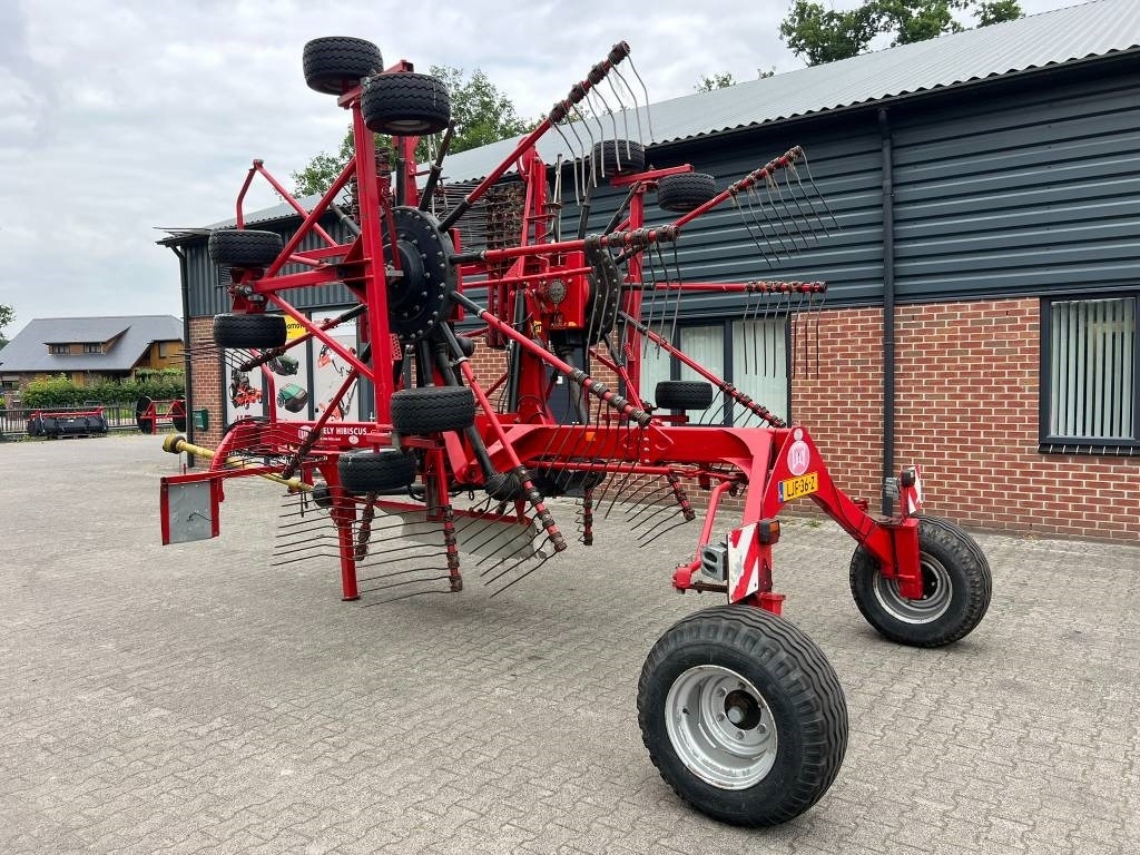 Lely Hibiscus 915 CD Vario - Сіноворушилка: фото 3 Lely Hibiscus 915 CD Vario - Сіноворушилка: фото 3