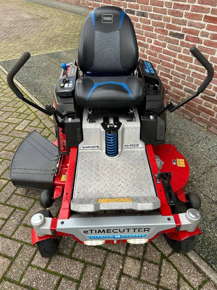 Toro eMR 4275 - Газонокосарка: фото 2 Toro eMR 4275 - Газонокосарка: фото 2