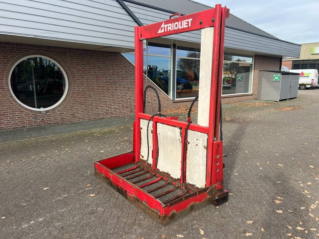 Trioliet TU 170 kuilvoersnijder - Техніка для тваринництва: фото 1 Trioliet TU 170 kuilvoersnijder - Техніка для тваринництва: фото 1