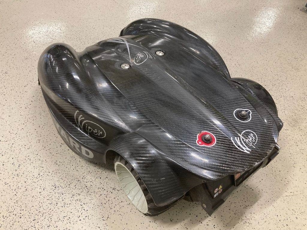 Wiper Yard (10000 m2) - Газонокосарка: фото 3 Wiper Yard (10000 m2) - Газонокосарка: фото 3