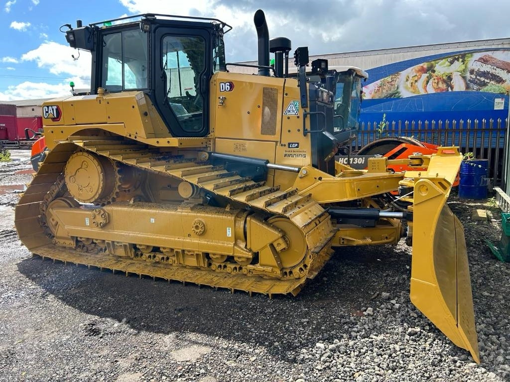 CAT D 6 LGP - Бульдозер: фото 1 CAT D 6 LGP - Бульдозер: фото 1