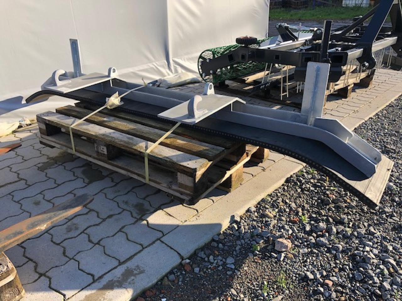 Düvelsdorf Gummischieber - Ківш: фото 1 Düvelsdorf Gummischieber - Ківш: фото 1