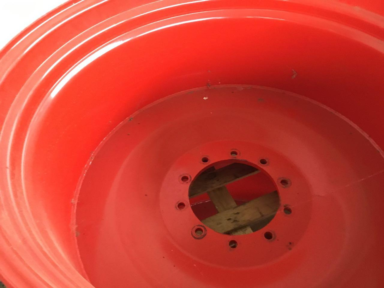 Felgen 23x42, Spur 2050mm , Fendt 900 - Колісний диск: фото 2 Felgen 23x42, Spur 2050mm , Fendt 900 - Колісний диск: фото 2