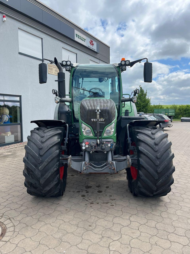 Fendt 718 Vario SCR - Трактор: фото 3 Fendt 718 Vario SCR - Трактор: фото 3