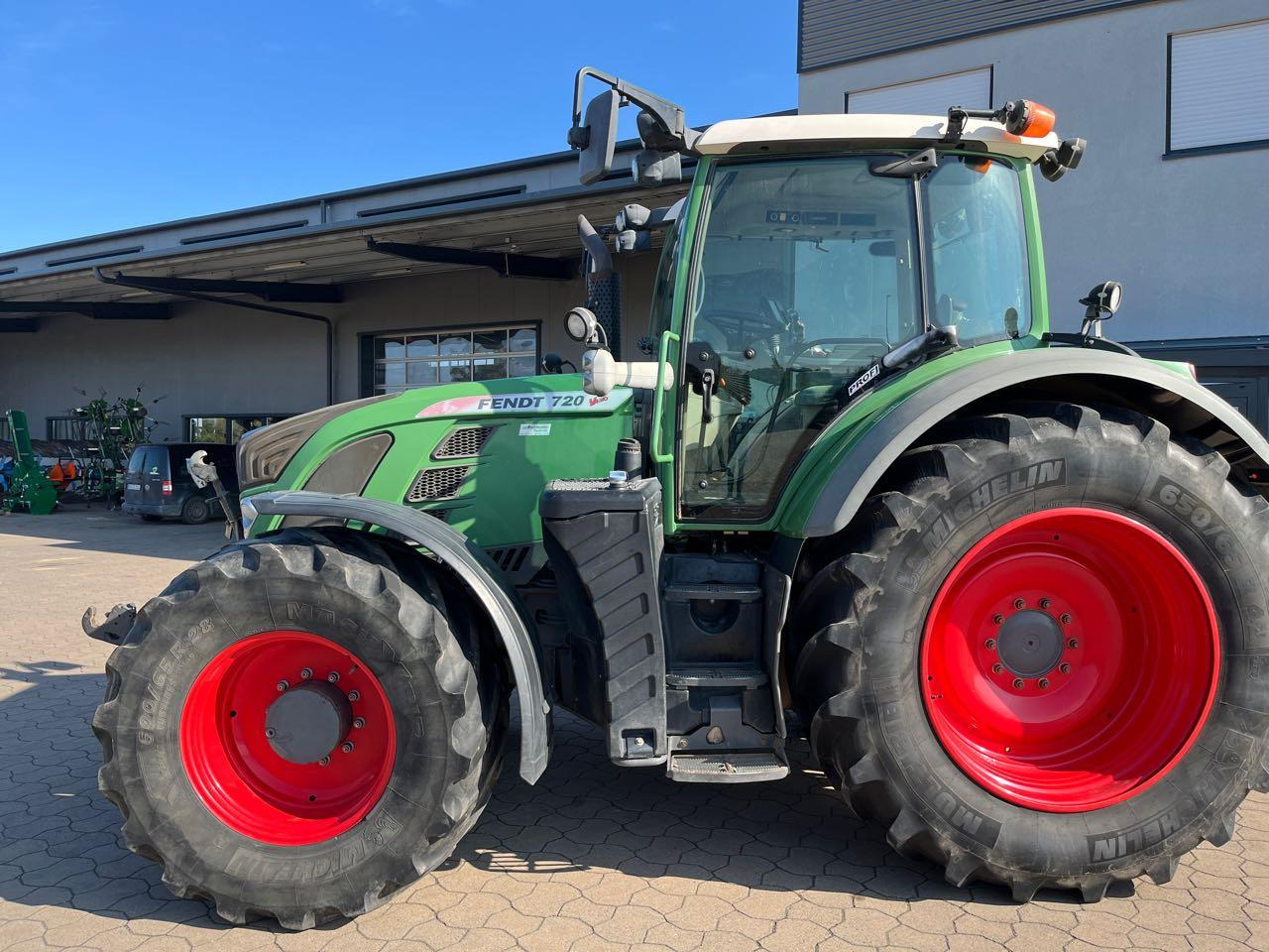 Fendt 720 Vario SCR - Трактор: фото 1 Fendt 720 Vario SCR - Трактор: фото 1