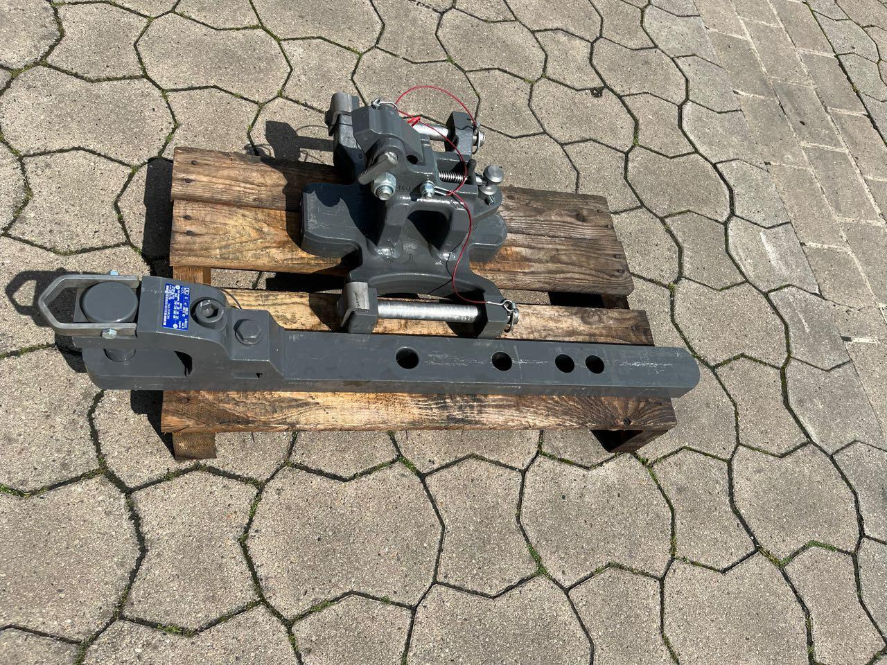 Fendt Zugpendel - Навісне обладнання: фото 1 Fendt Zugpendel - Навісне обладнання: фото 1