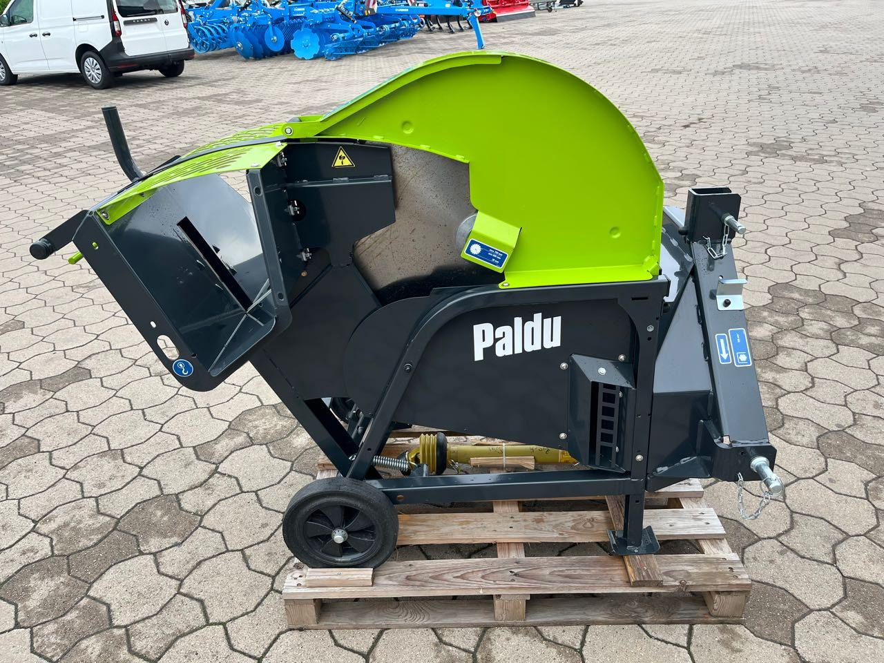 Posch Paldu Wippsäge Z M 1248 SW - Навісне обладнання в категорії Трактори: фото 2 Posch Paldu Wippsäge Z M 1248 SW - Навісне обладнання в категорії Трактори: фото 2