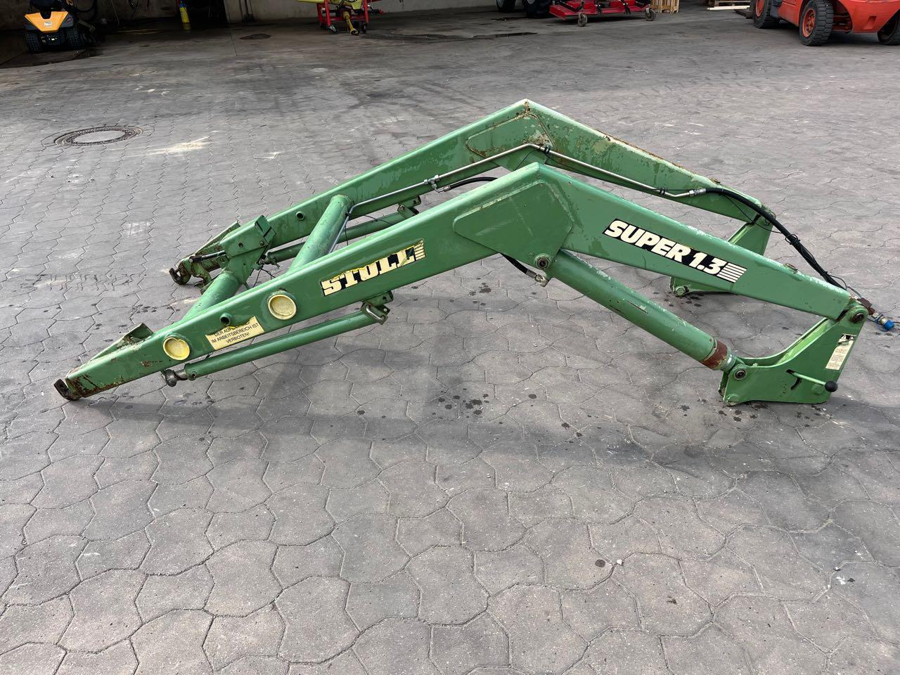 Stoll Super 1.3 - Фронтальний навантажувач для трактора: фото 1 Stoll Super 1.3 - Фронтальний навантажувач для трактора: фото 1