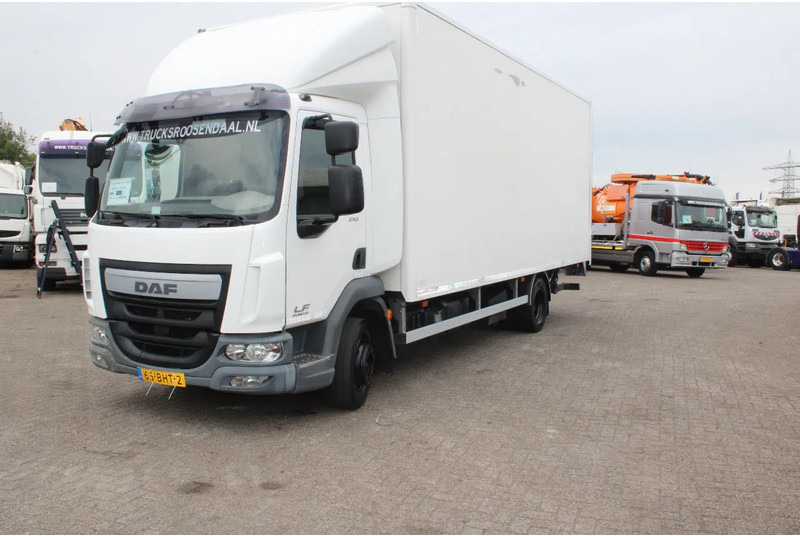 DAF LF 210 + euro 6 + lift + 12T + 3P - Вантажівка з закритим кузовом: фото 2 DAF LF 210 + euro 6 + lift + 12T + 3P - Вантажівка з закритим кузовом: фото 2