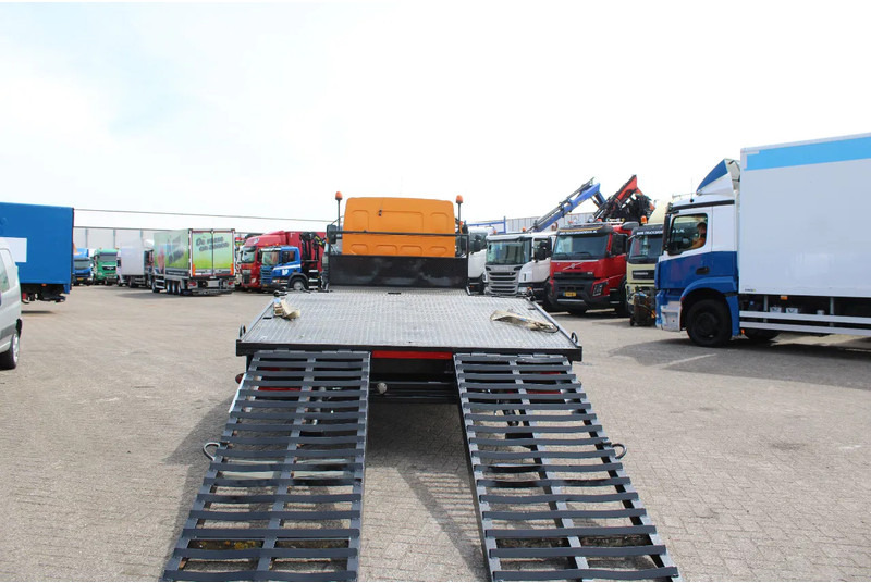 DAF LF 55.220 + HYDROLIC RAMPS + MANUAL - Автовоз вантажівка: фото 4 DAF LF 55.220 + HYDROLIC RAMPS + MANUAL - Автовоз вантажівка: фото 4
