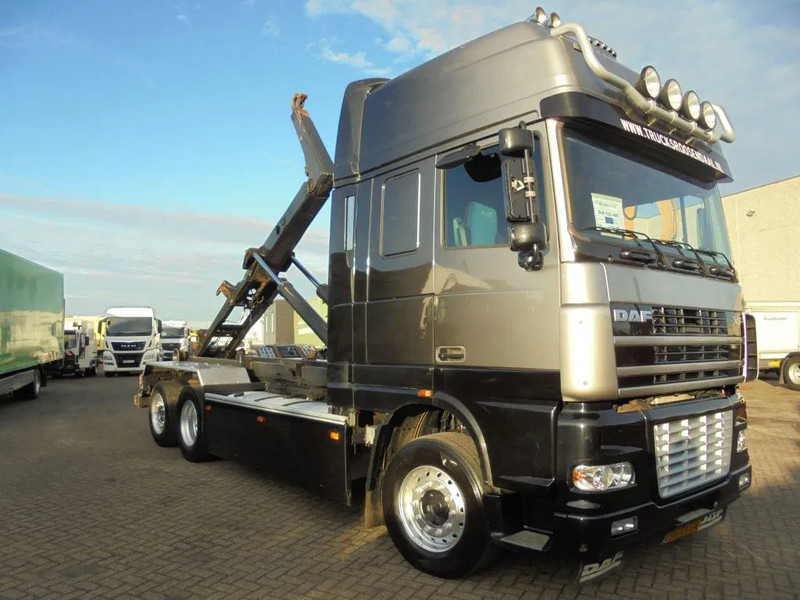 DAF XF 105.480 + 6X2 + Discounted from 16.950,- - Гаковий мультиліфт вантажівка: фото 2 DAF XF 105.480 + 6X2 + Discounted from 16.950,- - Гаковий мультиліфт вантажівка: фото 2