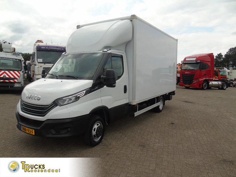 Iveco Daily 40 C18 + LIFT - Фургон з закритим кузовом: фото 1 Iveco Daily 40 C18 + LIFT - Фургон з закритим кузовом: фото 1
