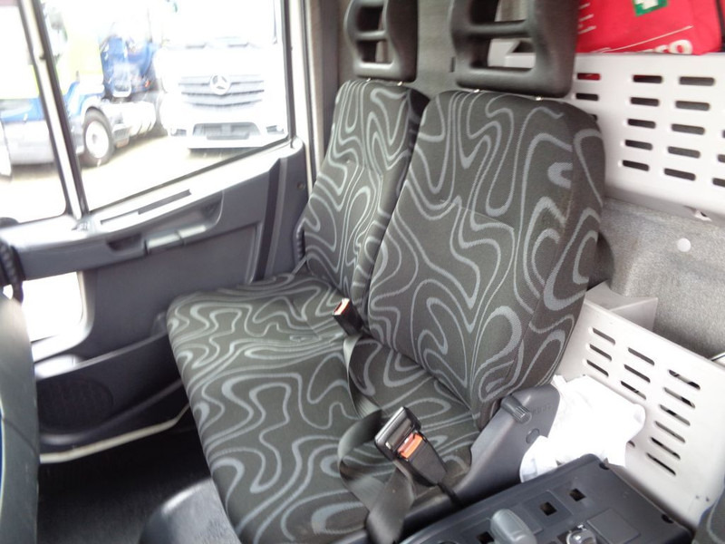 Вантажівка шасі Iveco EuroCargo 80E18 + PTO + Euro 5 + blad-blad: фото 13