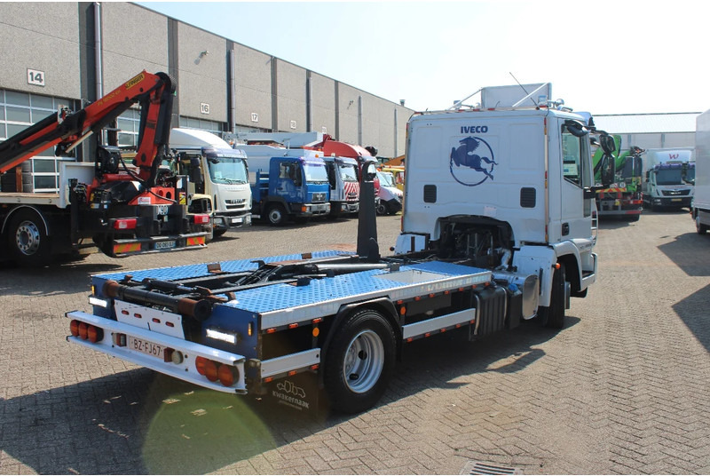 Iveco Eurocargo 100e18 +EURO 5 + HOOK SYSTEM - Гаковий мультиліфт вантажівка: фото 5 Iveco Eurocargo 100e18 +EURO 5 + HOOK SYSTEM - Гаковий мультиліфт вантажівка: фото 5