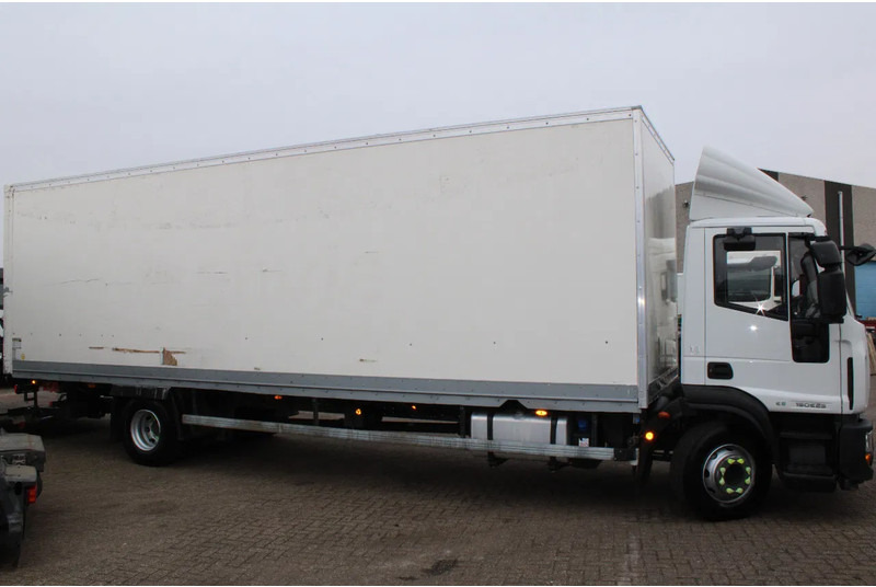 Iveco Eurocargo 160e25 + lift + euro 6 - Вантажівка з закритим кузовом: фото 3 Iveco Eurocargo 160e25 + lift + euro 6 - Вантажівка з закритим кузовом: фото 3