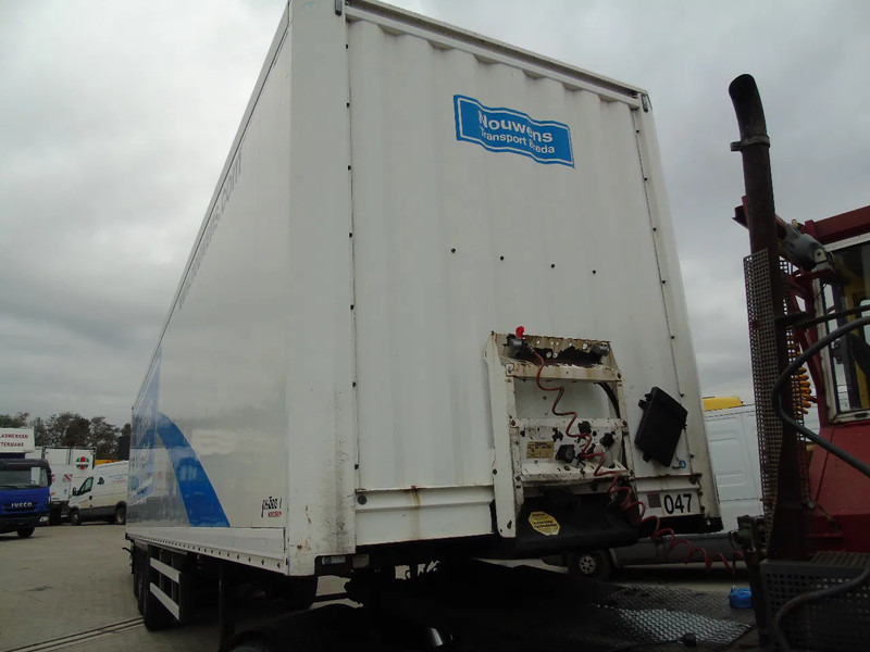 Krone 3xAXLE SAF - Закритий кузов напівпричіп: фото 3 Krone 3xAXLE SAF - Закритий кузов напівпричіп: фото 3