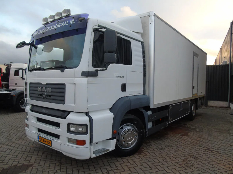 MAN TGA 18.310 + 3T LIFT + NICE TRUCK - Вантажівка з закритим кузовом: фото 2 MAN TGA 18.310 + 3T LIFT + NICE TRUCK - Вантажівка з закритим кузовом: фото 2