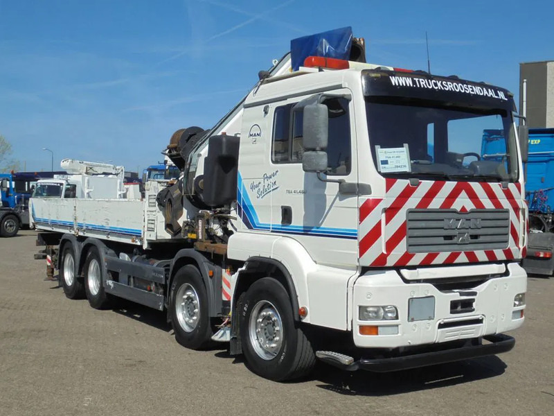 MAN TGA 41.460 1e Owner + Manual + Fassi F800XP 6x hydr. + Winch + hoogzit 8x4 + Low KM + Remote + FLY-JIB Prepared - Вантажівка з маніпулятором, Бортова вантажівка/ Платформа: фото 3 MAN TGA 41.460 1e Owner + Manual + Fassi F800XP 6x hydr. + Winch + hoogzit 8x4 + Low KM + Remote + FLY-JIB Prepared - Вантажівка з маніпулятором, Бортова вантажівка/ Платформа: фото 3