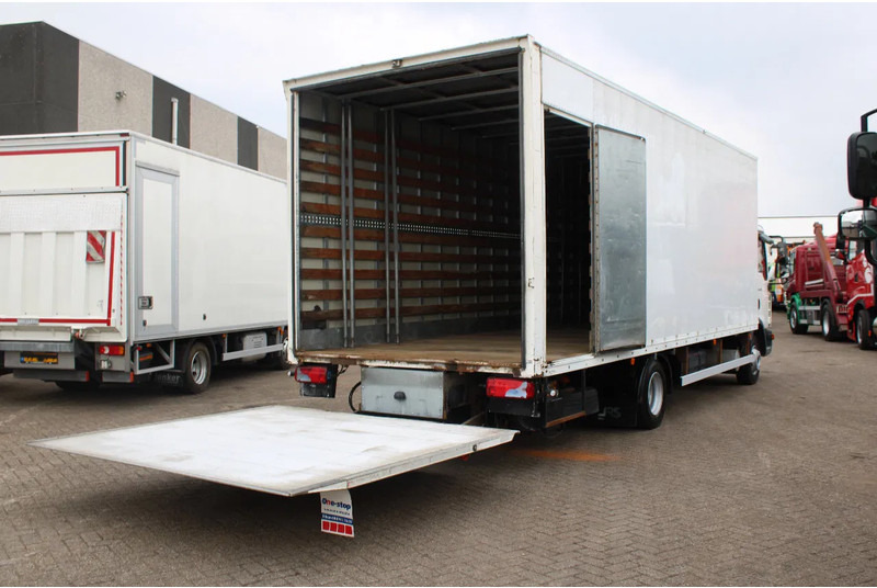 MAN TGL 12.210 + LIFT + MANUAL - Вантажівка з закритим кузовом: фото 4 MAN TGL 12.210 + LIFT + MANUAL - Вантажівка з закритим кузовом: фото 4